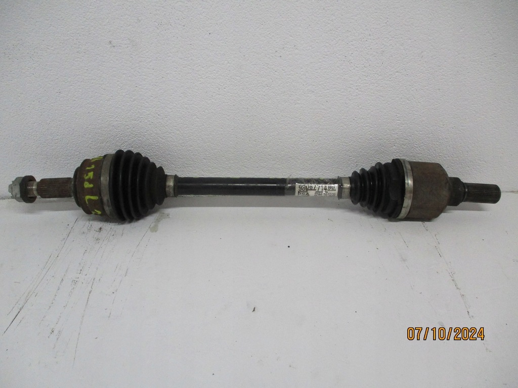 фото №1, Приводной вал левая peugeot 3008 ii 1,2thp 9808771480