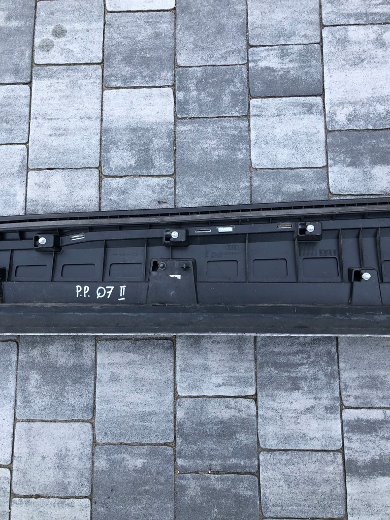 фото №9, Молдинг двері передніх правих audi q7 ii 4m