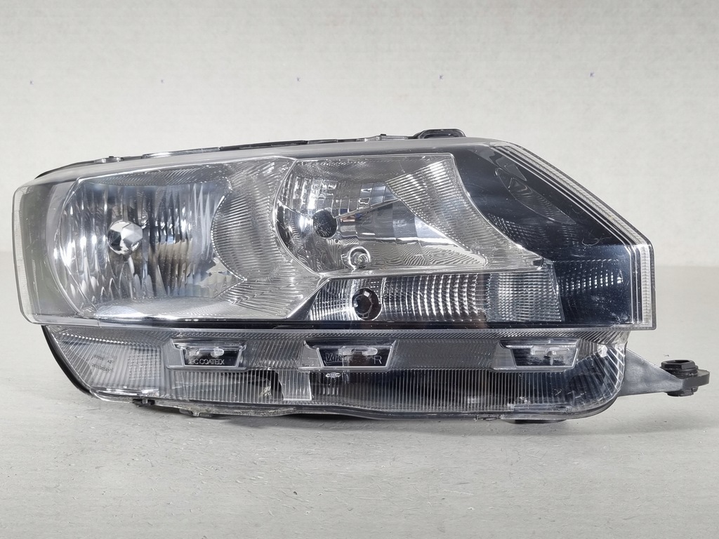 фото №1, Skoda rapid 5jb лампа права перед звичайна фара