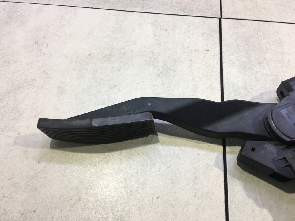 фото №5, Потенціометр газу zafira a 2.0 dti 0281002298