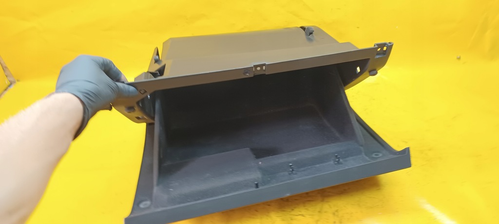 фото №14, Бардачок пасажира vectra c 02-05r 230635620 чорний