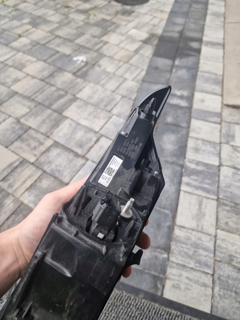 фото №8, Peugeot 308 gt лампа левая задняя