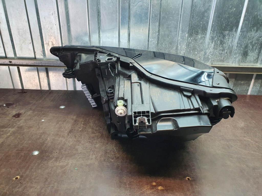 фото №11, Лампа перед права full led audi a6 c8 4k 2018-