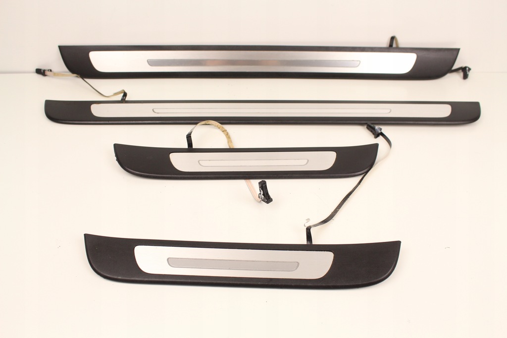 фото №1, Накладки накладки пороговые подсвечиваемые a6 c7 sedan