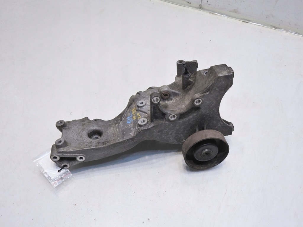 Кронштейн основание генератора audi a4 b7 2.0 tfsi с Разборки