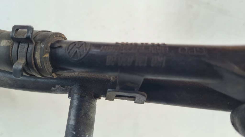 фото №6, Audi a3 8p tt 8j golf vi 1.8 tfsi cda шланг трубка wąż wody 1k0121070bd