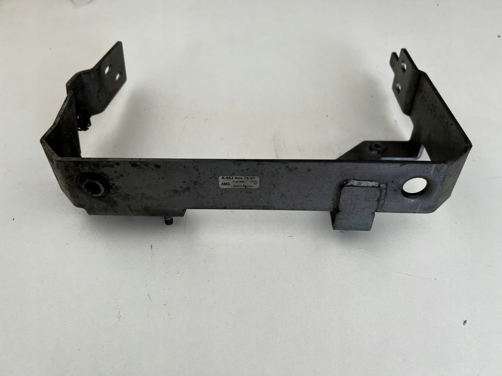 Купити Mercedes w463 кронштейн кронштейн a4635007631