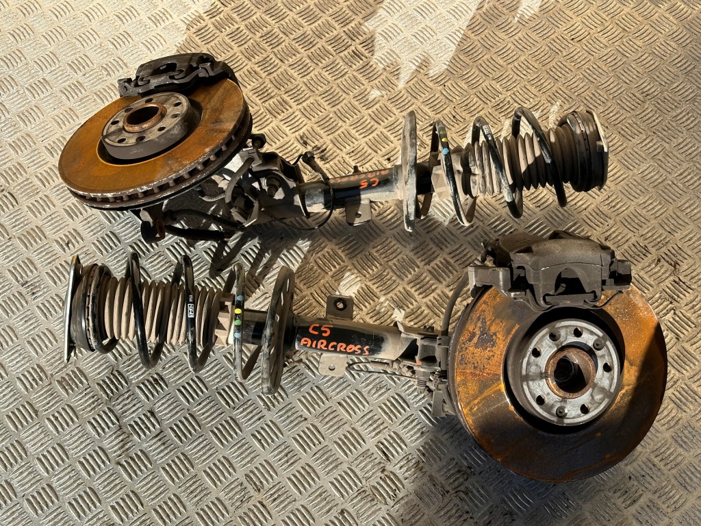 фото №1, Поворотний кулак права citroen c5 aircross 1.6 thp