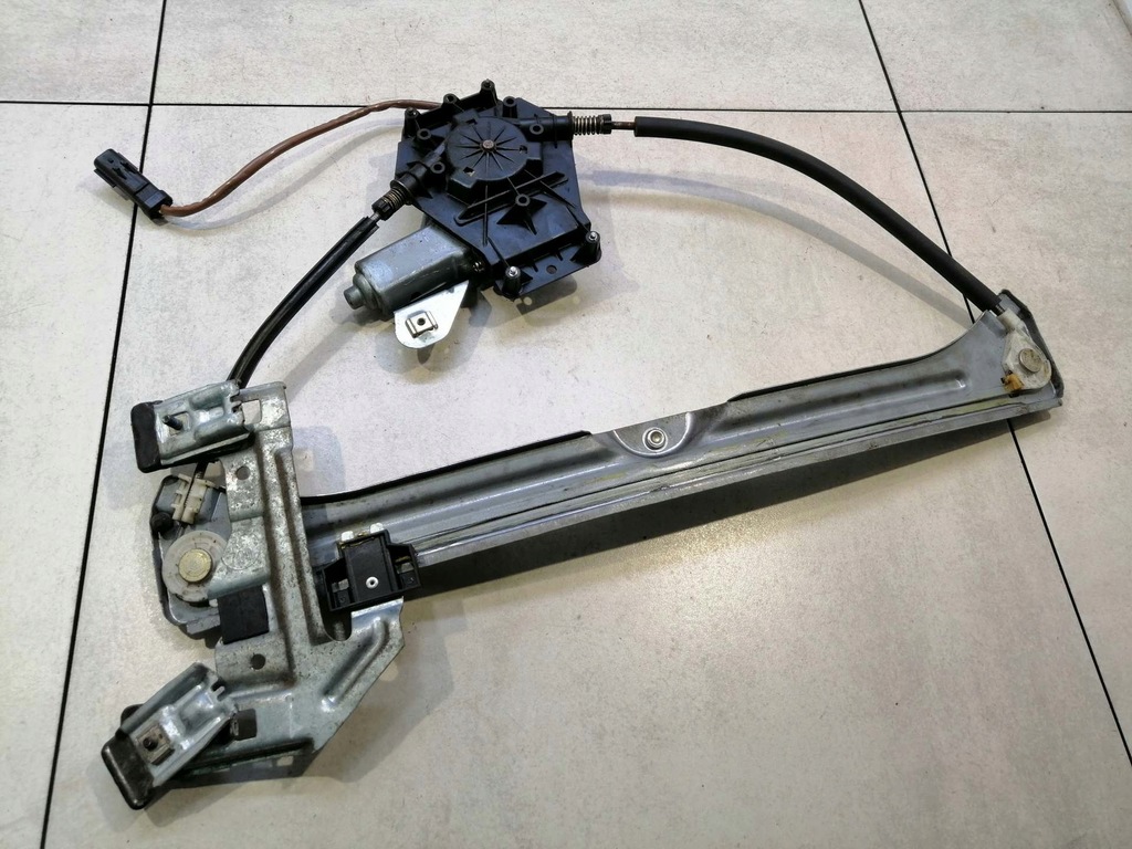 фото №6, Подъемник стекло правый перед pt cruiser 04724556af