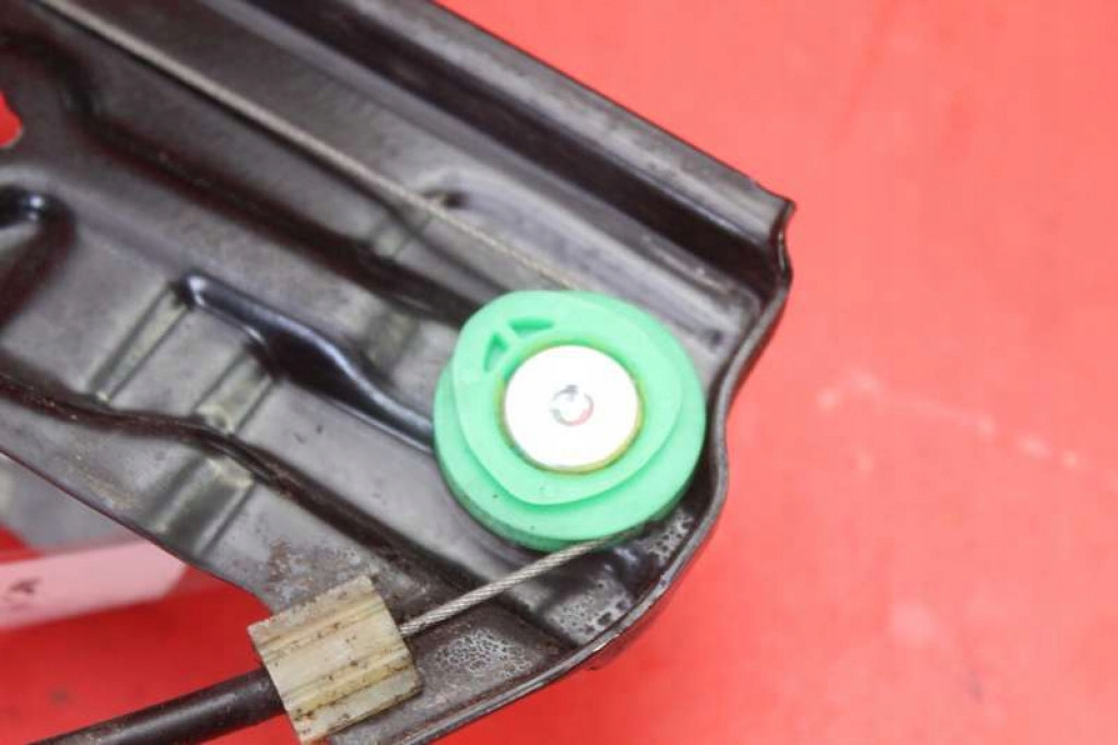 фото №5, Подъемник стекло правый перед eu hk83-23200-ad jaguar f-pace x761 16-20