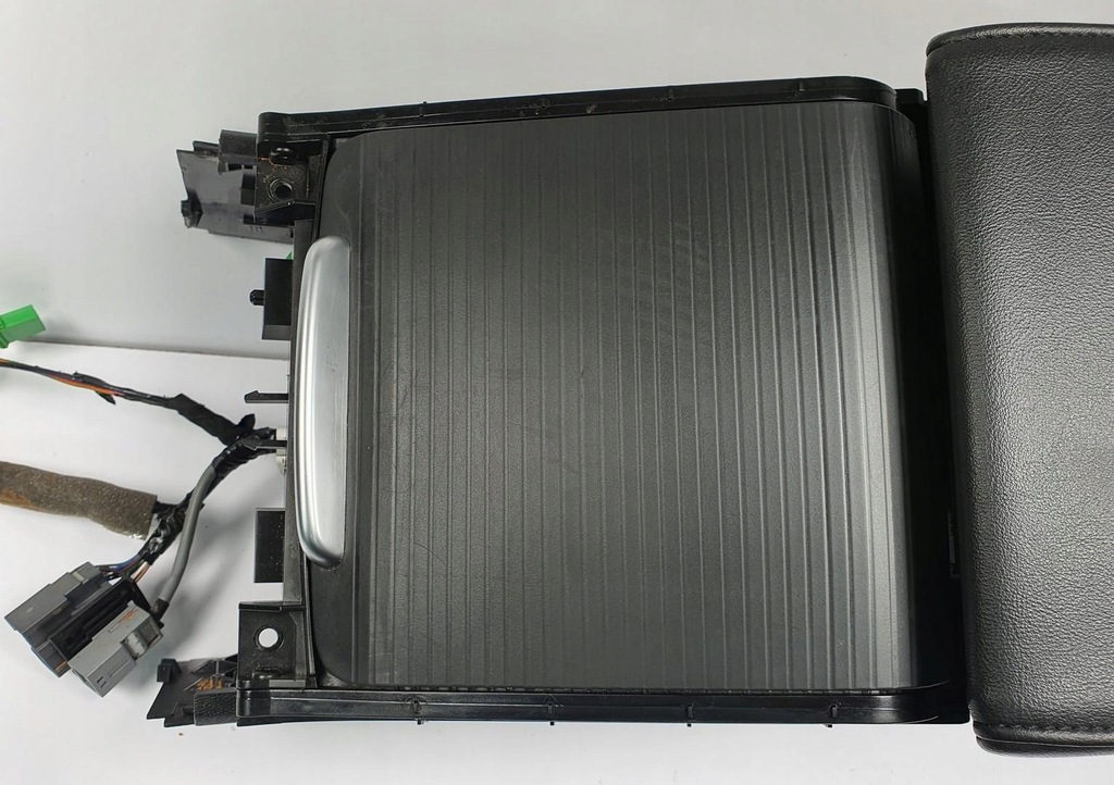 фото №5, Туннель средний подлокотник volvo v70 iii 1158258