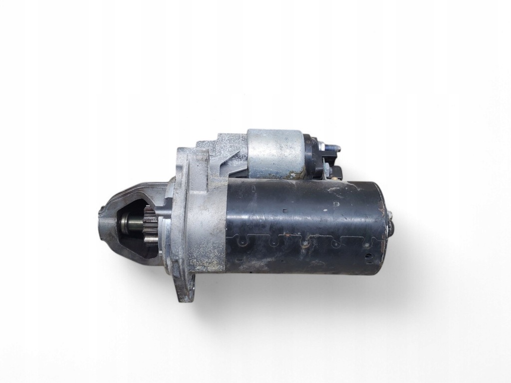 фото №1, Bmw 3 f30 f35 f31 8612576 стартеры полный