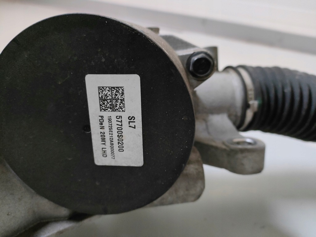 фото №9, Hyundai i30 трансмиссия рулевая рейка europa ge61041f00