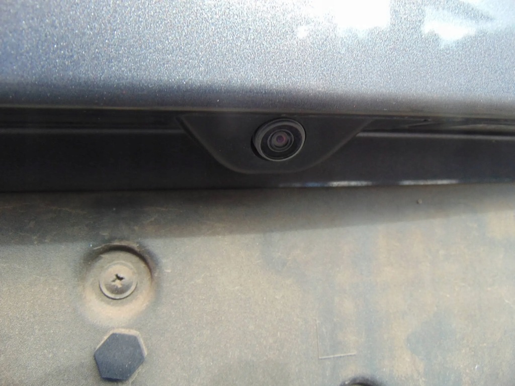 фото №3, Крышка багажника задняя камера alfa romeo stelvio