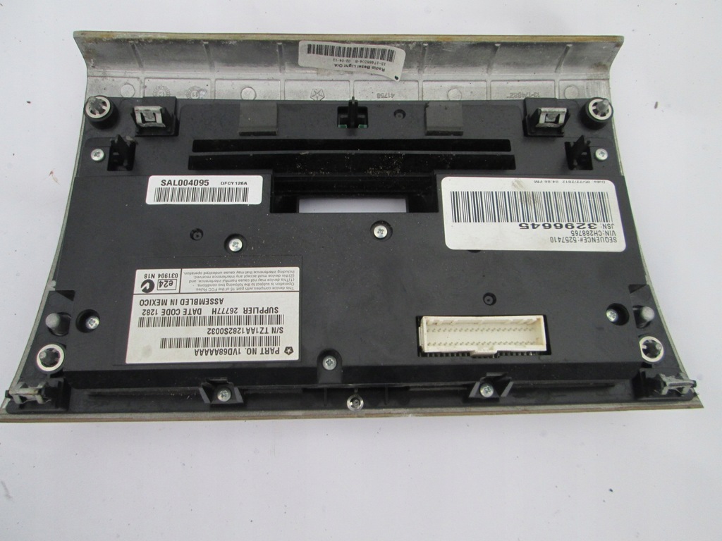 фото №13, Chrysler 300 ii 13r панель кондиціонера 1vh35aaaab повітровід кондиціонер