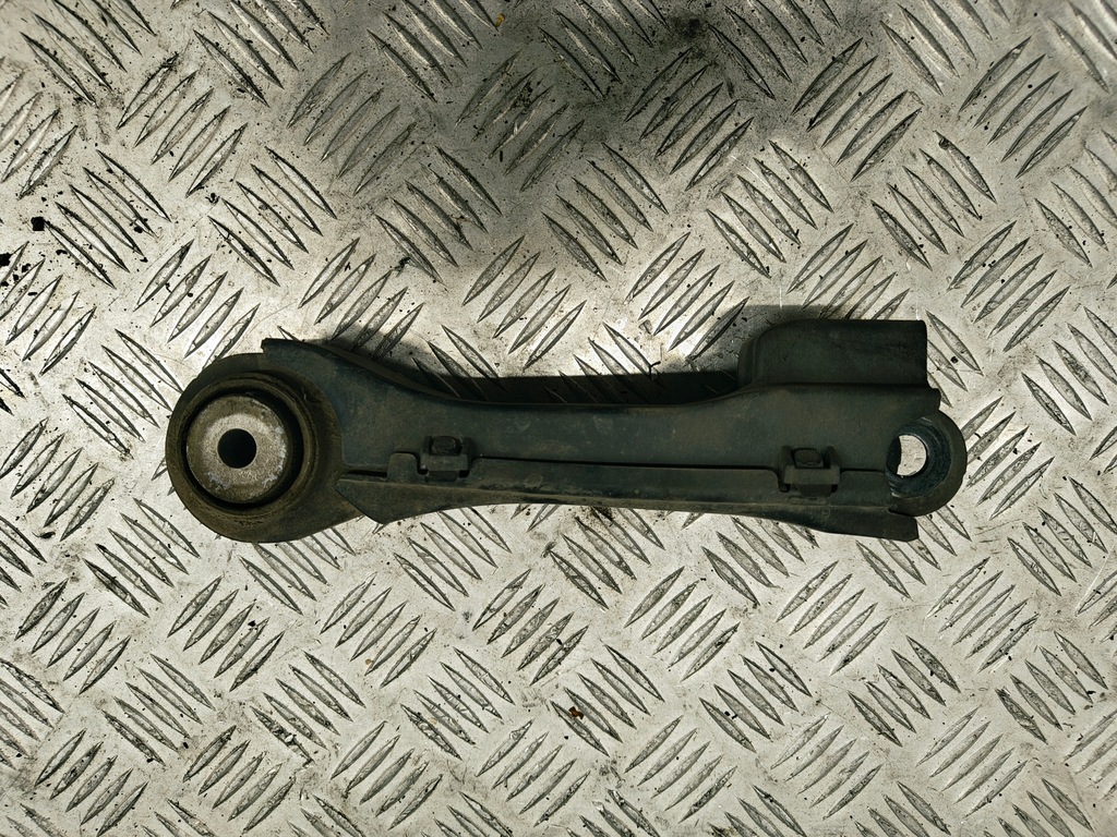 фото №1, Mercedes benz cla c118 рычаг задняя a2473501800