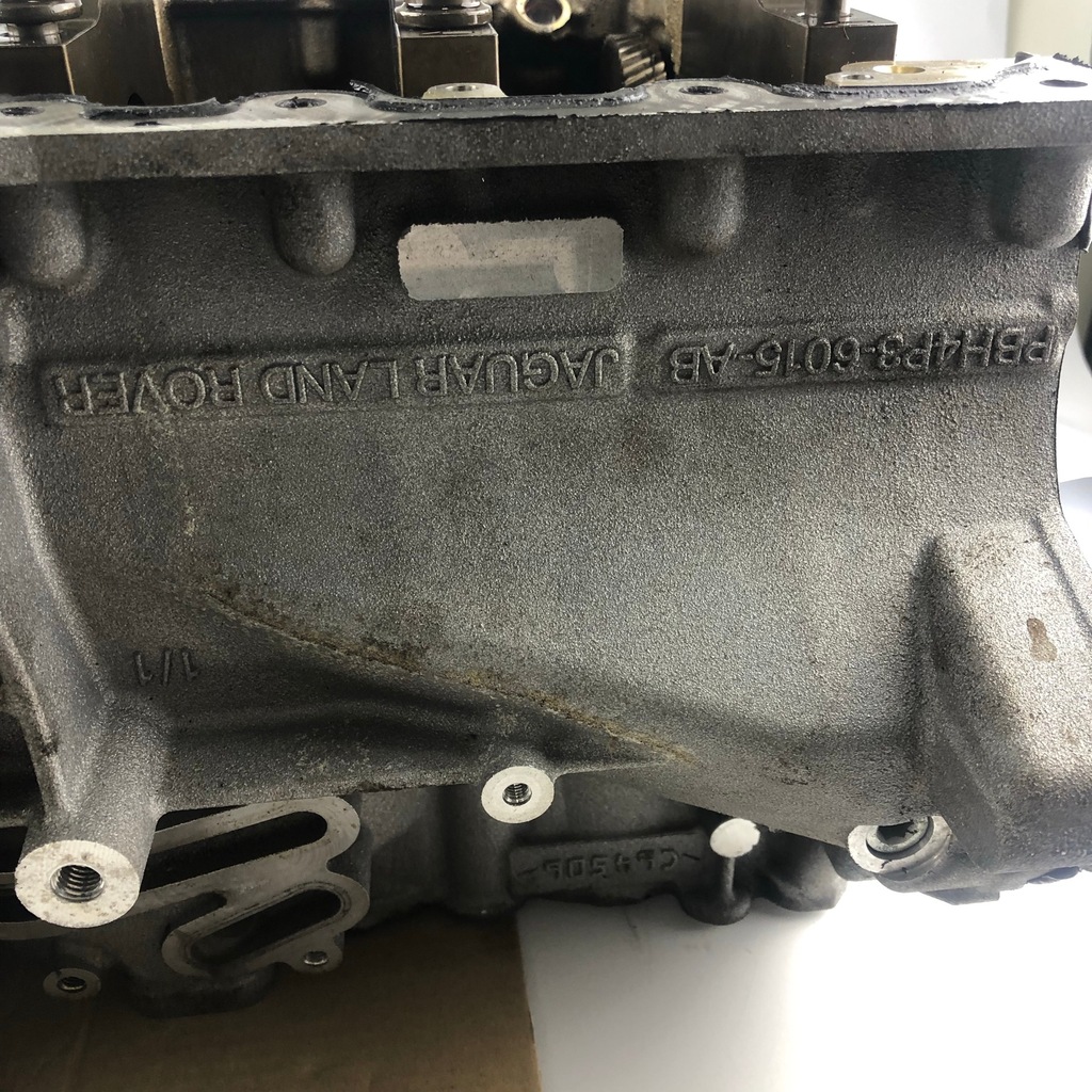 фото №13, Блок двигуна jaguar xe f-pace 2.0t l rover pt204