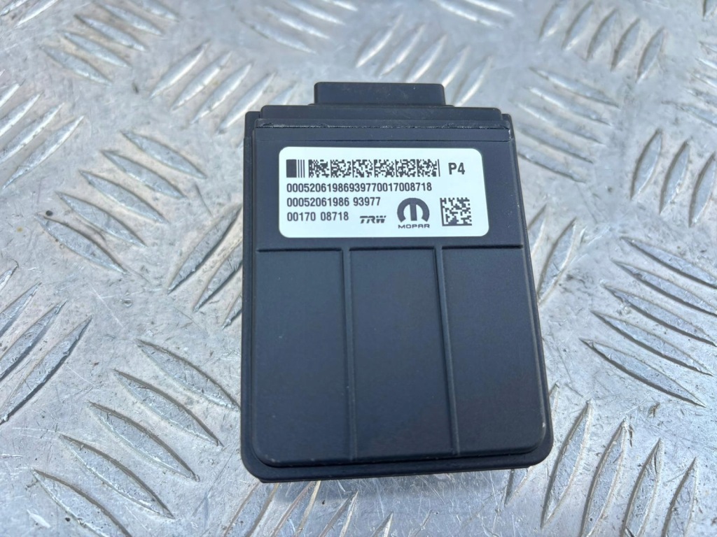 Jeep renegade радар камера скло 0005206198 Ціна