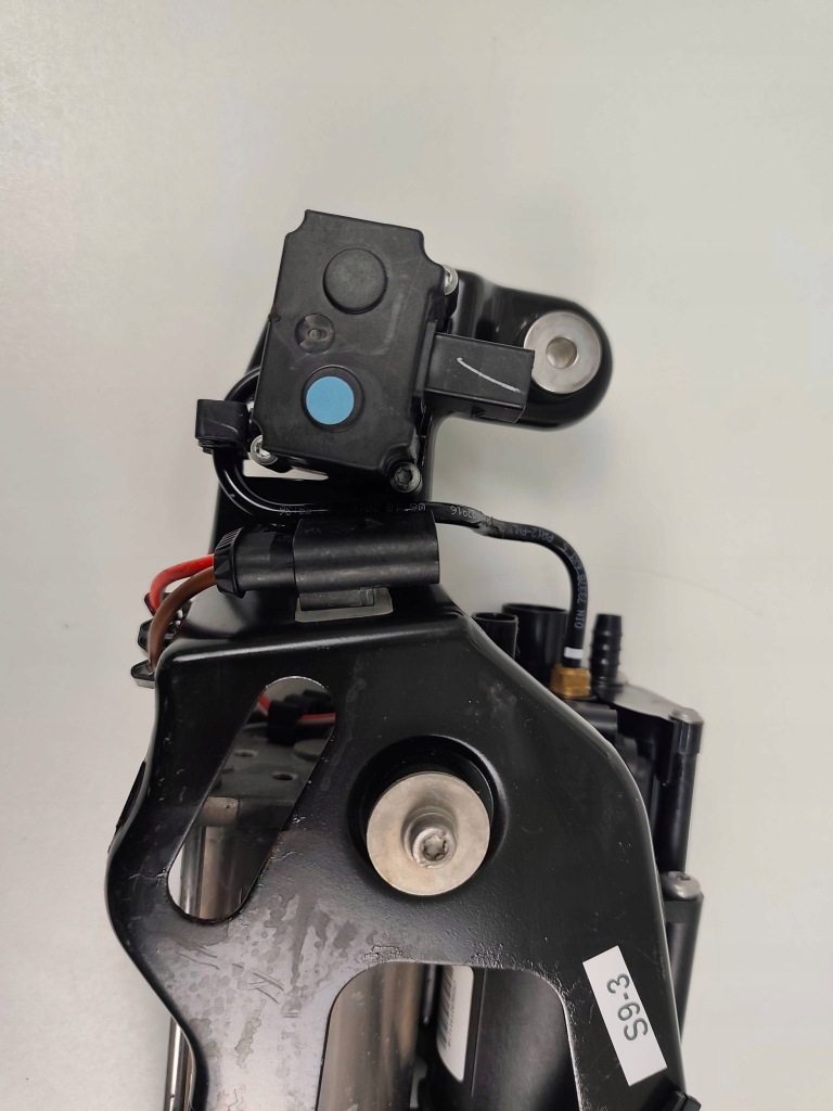 Компрессор насос компрессор подвеска bmw f16 x5 f15 f85 f86 6875177 с Разборки