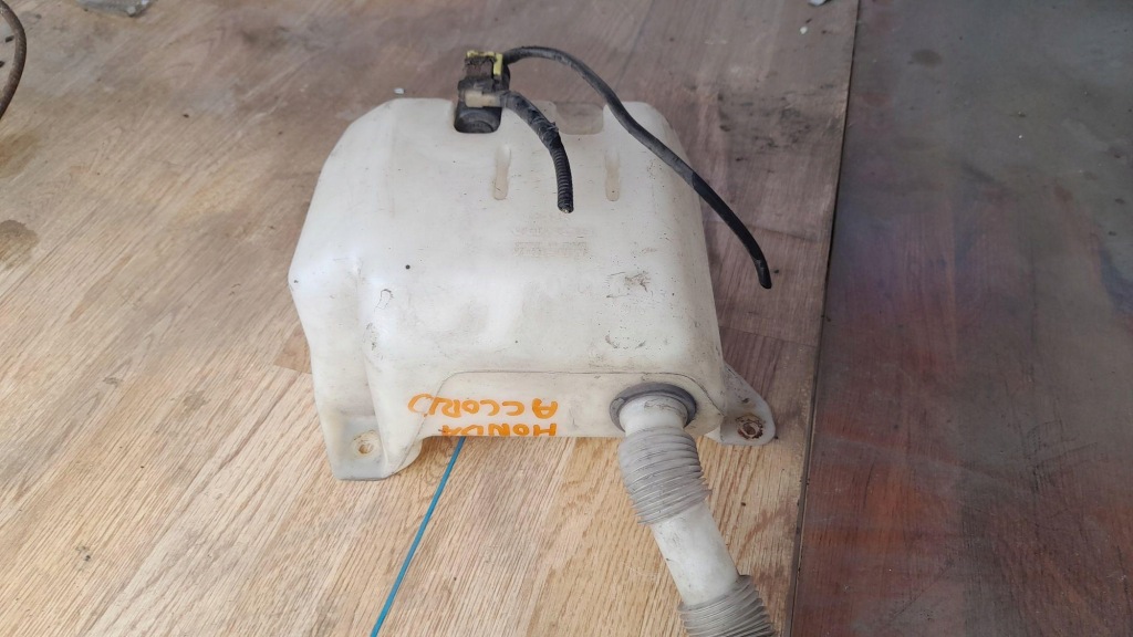 фото №5, Бачок spryskiwaczy^^ honda accord vii 7 sedan 2003 przedlift b92p