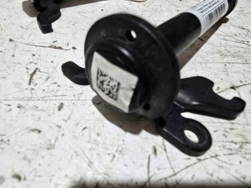 фото №8, Патроны капот bmw 1 f40 al7450943 защита pieszego оригинал