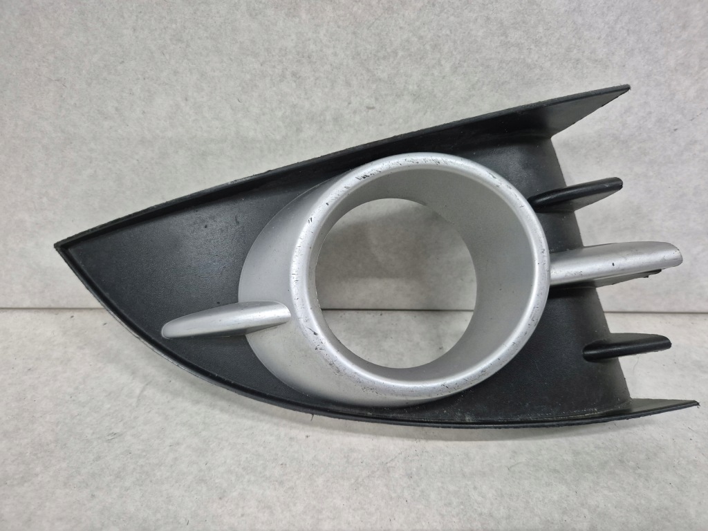 Купить Renault scenic 2 решётка рамка противотуманной фары бампера перед правый  p0009512