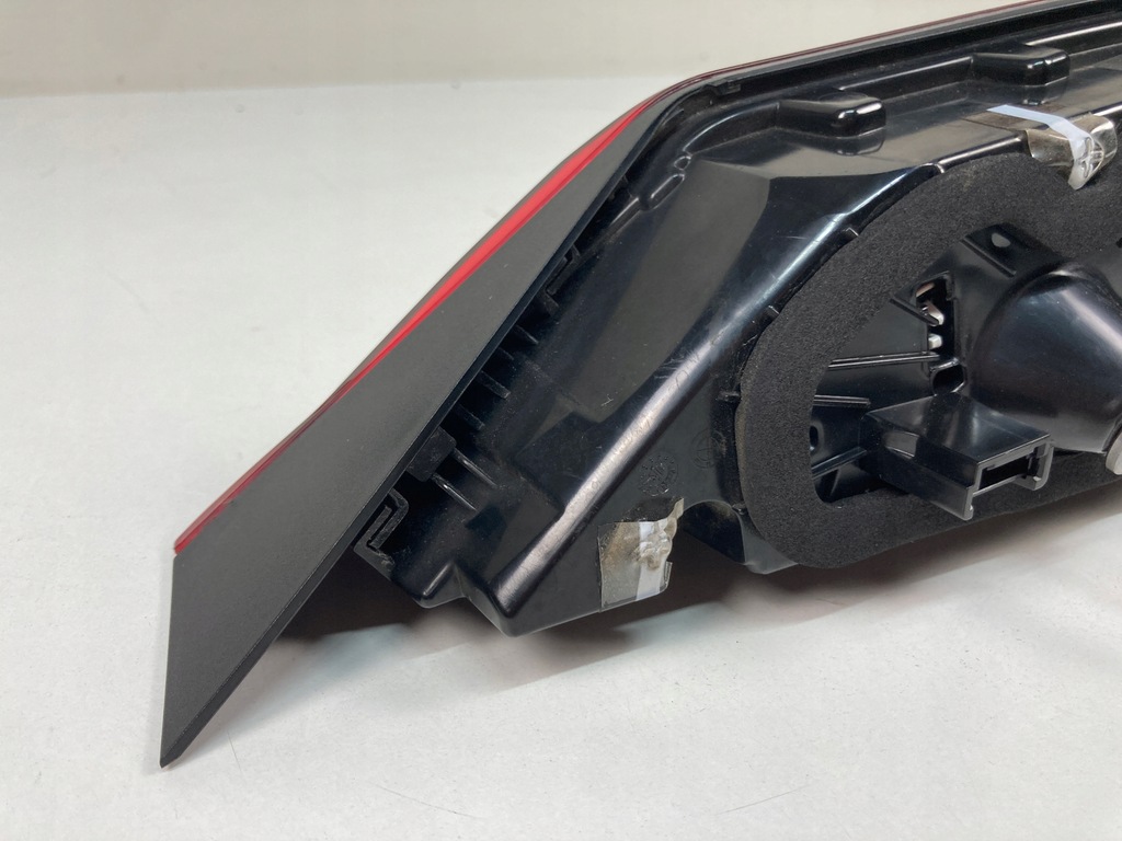 фото №7, Лампа правая задняя bmw 1 f40 led