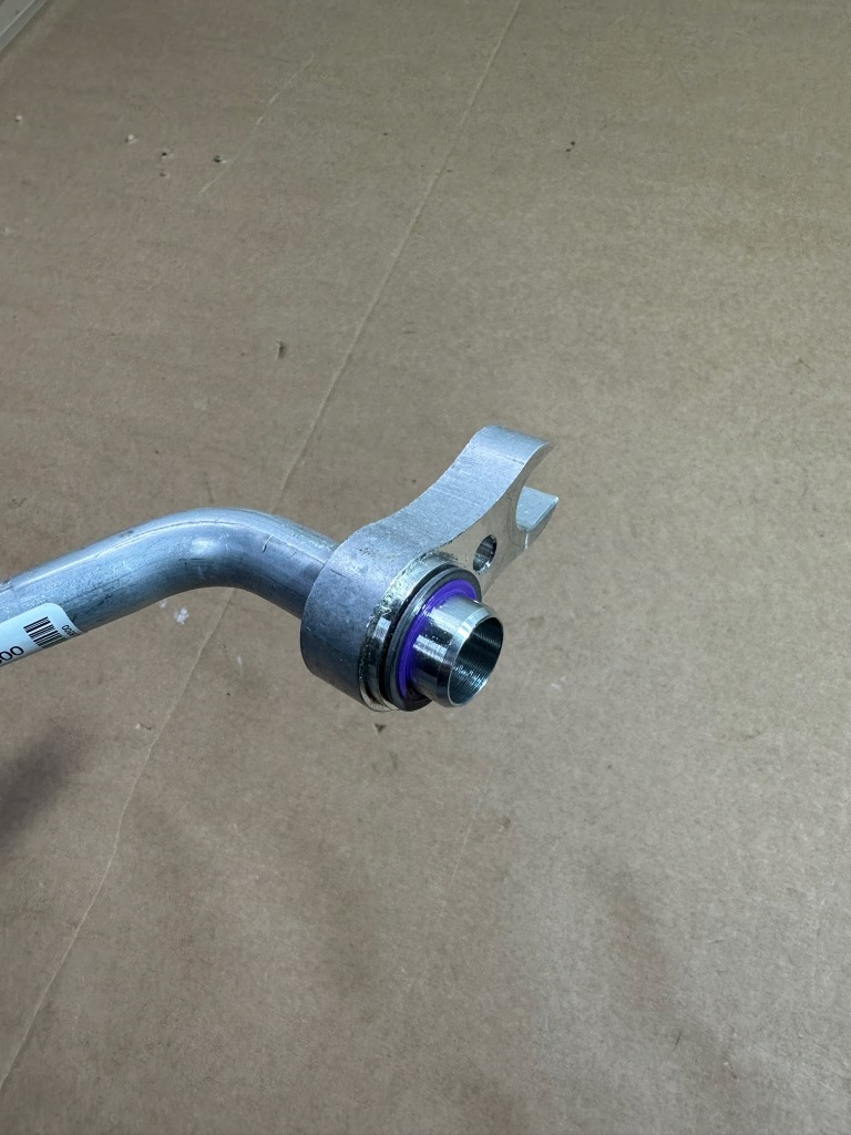 Шланг кондиціонера, трубка кондиціонер mercedes eqa w243, h243 в Україні