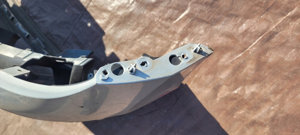 Peugeot 207 бампер передний перед / 5928 Цена