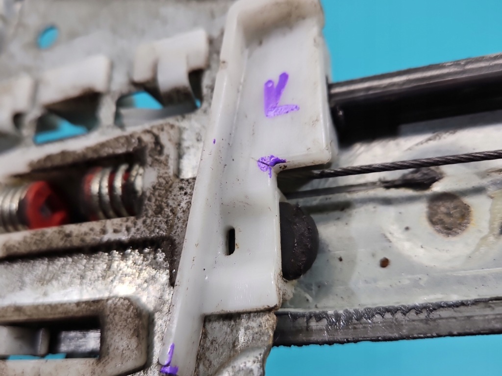 фото №6, Підйомник перед лівий suzuki grand vitara ii 83460-65j00 262100-3530 5d hb