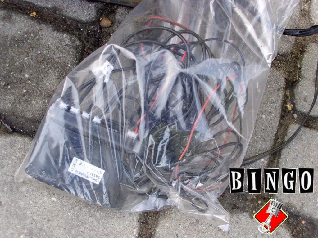 фото №7, Chrysler 300m бампер задній +датчики паркування