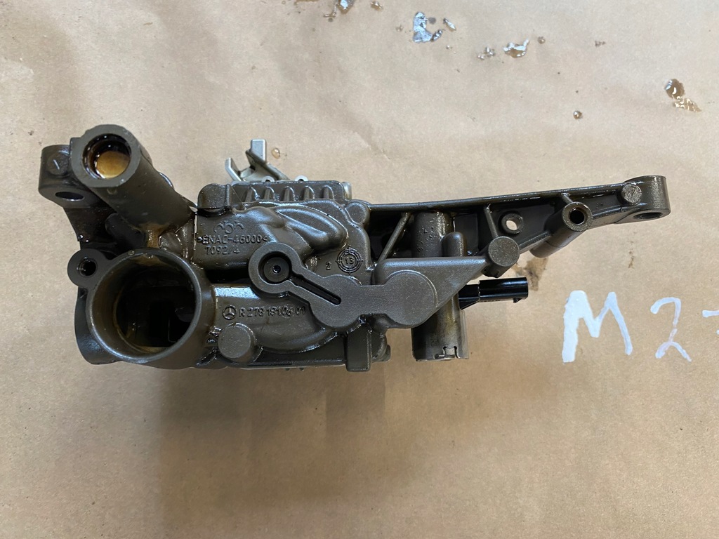 фото №7, Насос масла mercedes m276 r276 3.0 3.5 w207 e400 mercedes a2761800701