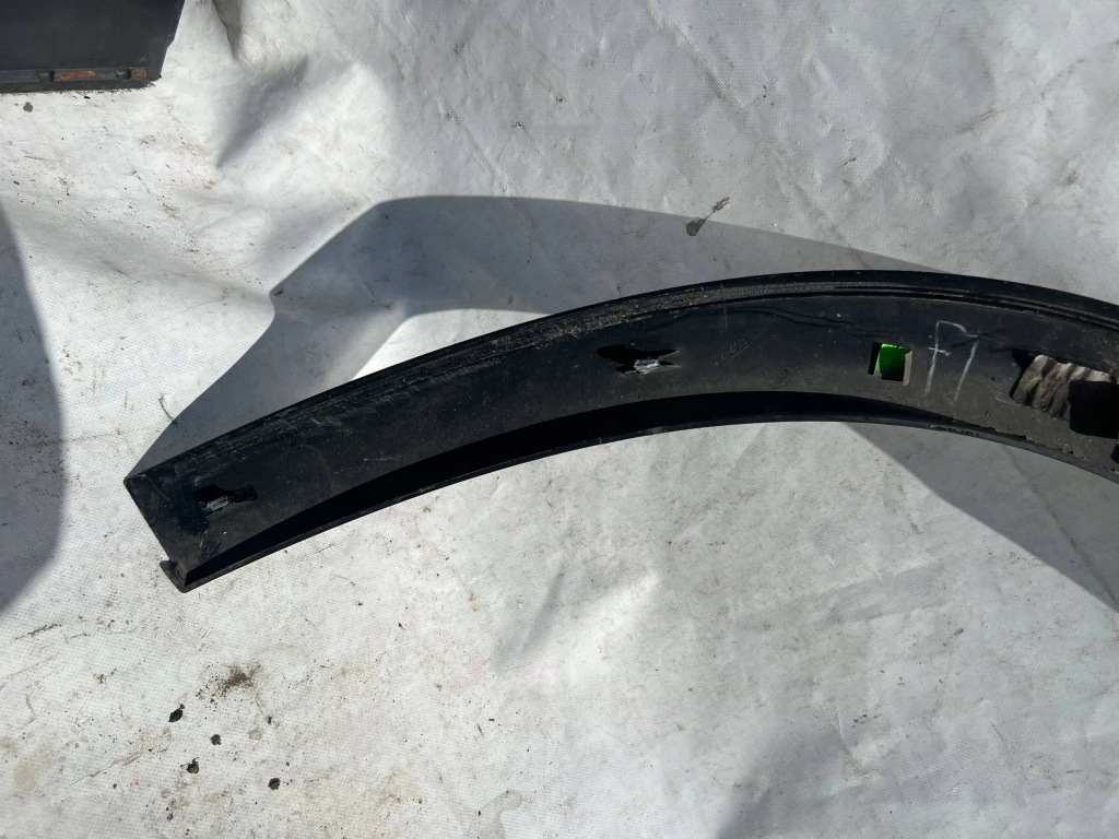 Молдинг ліва mercedes glw 167 2019 перед передня Доставка