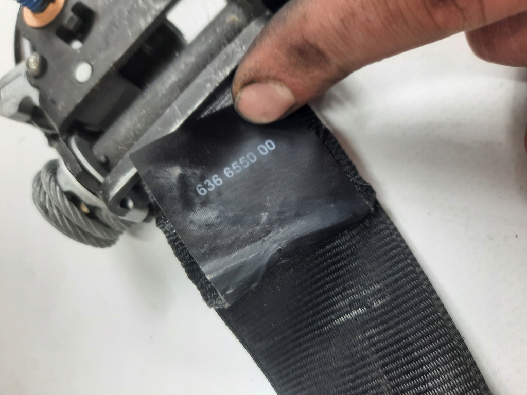 фото №6, Pas безпеки правий перед jaguar f-pace f pace x761 hk83-611b08