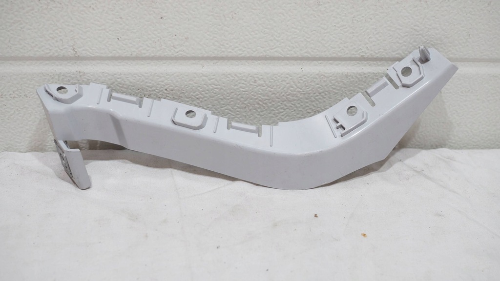 фото №1, Напрямна правий бампера задня range rover evoque 11-15