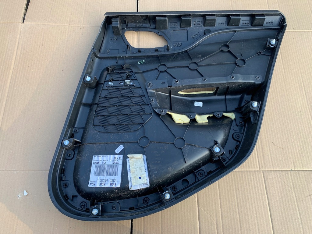 фото №2, Обивка дверь левая левый задняя citroen ds4 ładna