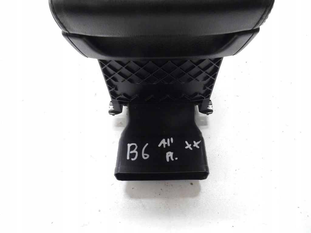 фото №11, Підлокітник ґрати обдув vw passat b6 b7 cc 3c8 шкіра czarna оригінал