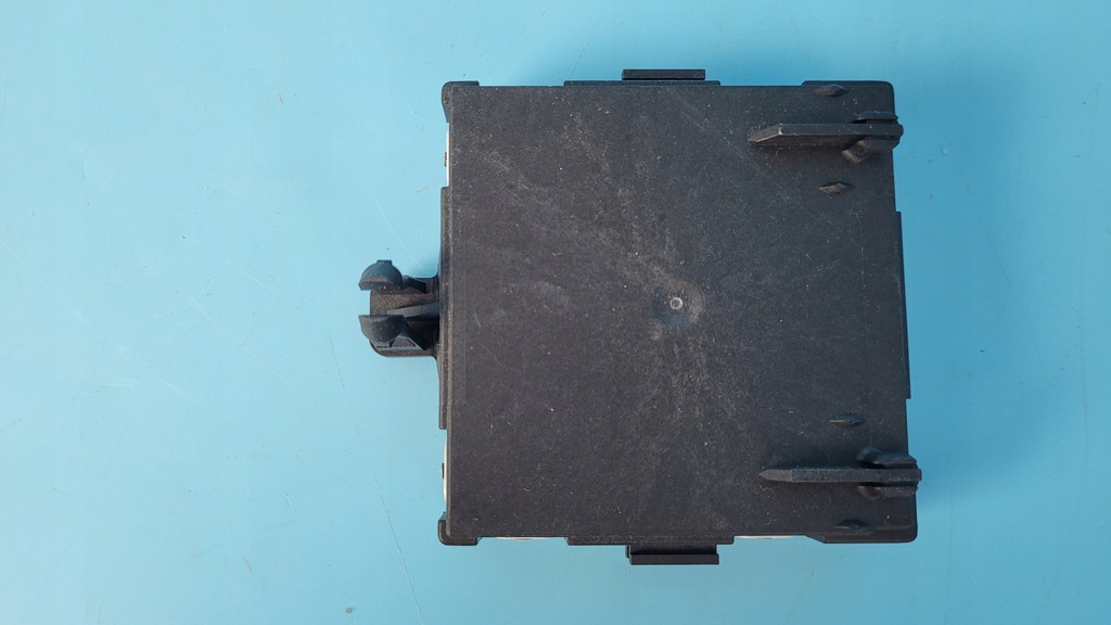 фото №6, Mercedes eqe 350+ 23r блок управления модуль дверь левый перед a2239003934