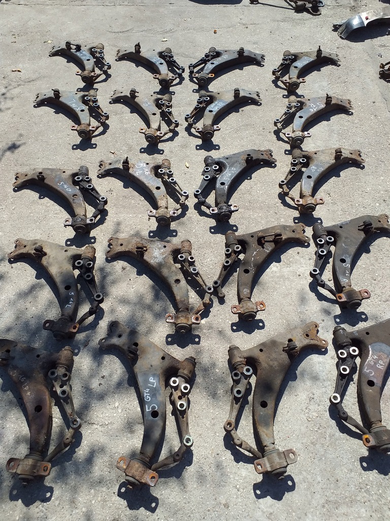 фото №14, Toyota celica v 5 кронштейн акумулятор балончик