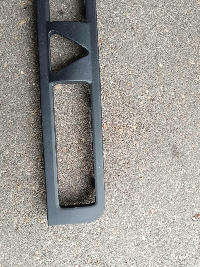 фото №3, Рамка панель корзина консолі радіо 1din audi a3 8p 8p0863321