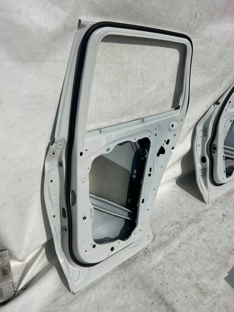 фото №10, Дверь правое bmw x3 g01 2018 задняя задние