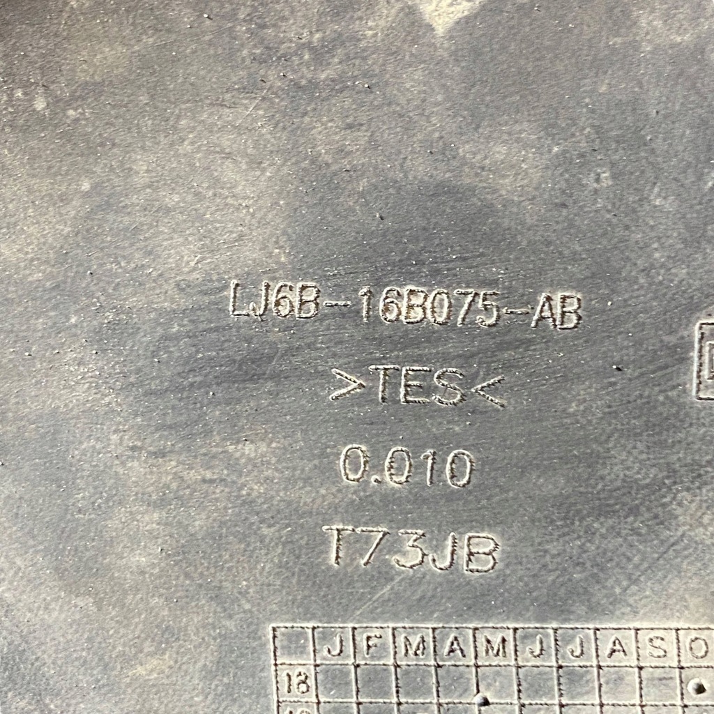 фото №11, Ford escape iv 2022 левая сторона брызговики передние