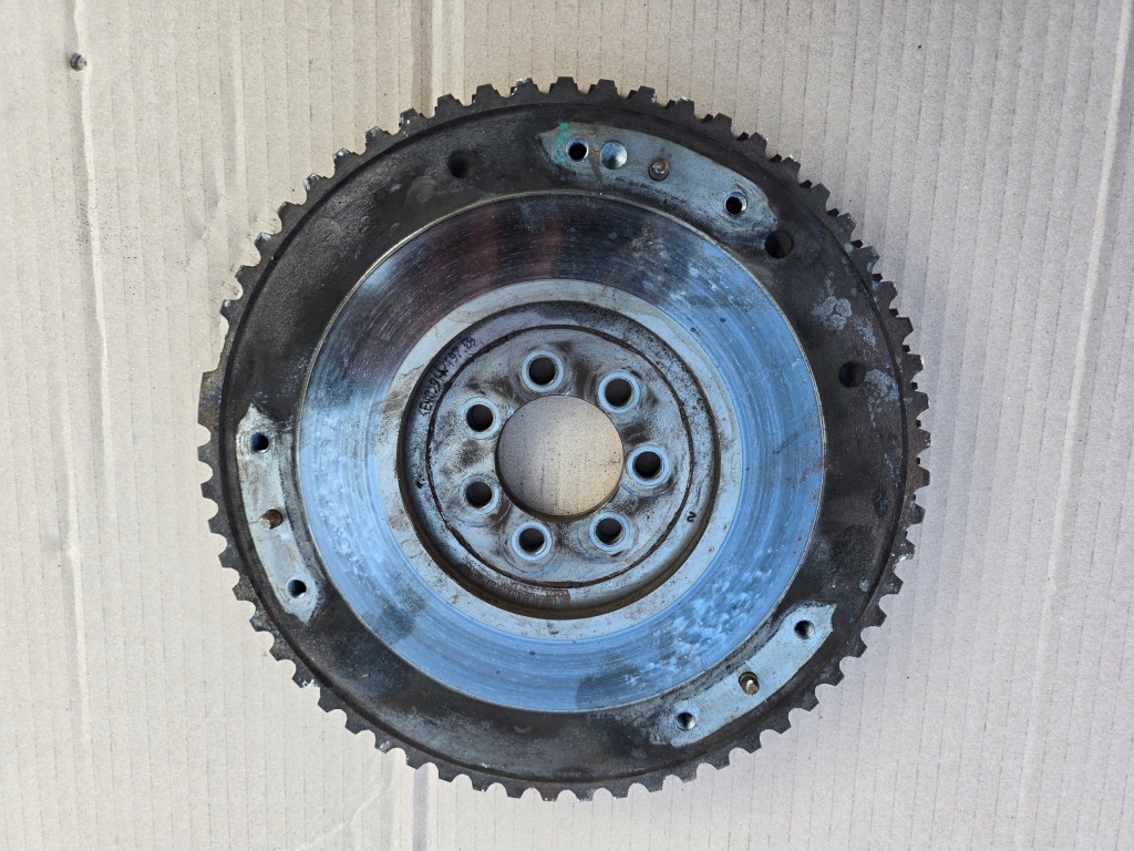 фото №1, Колесо маховик dacia logan sandero i 1.4 7700598735