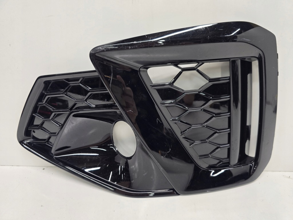 Купить Audi a4 b9 s-line решётка бампера перед левая 8w0807681