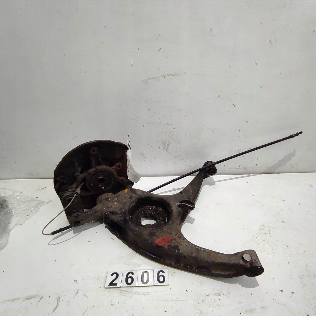 фото №1, Важіль ступиця mercedes slc ліва