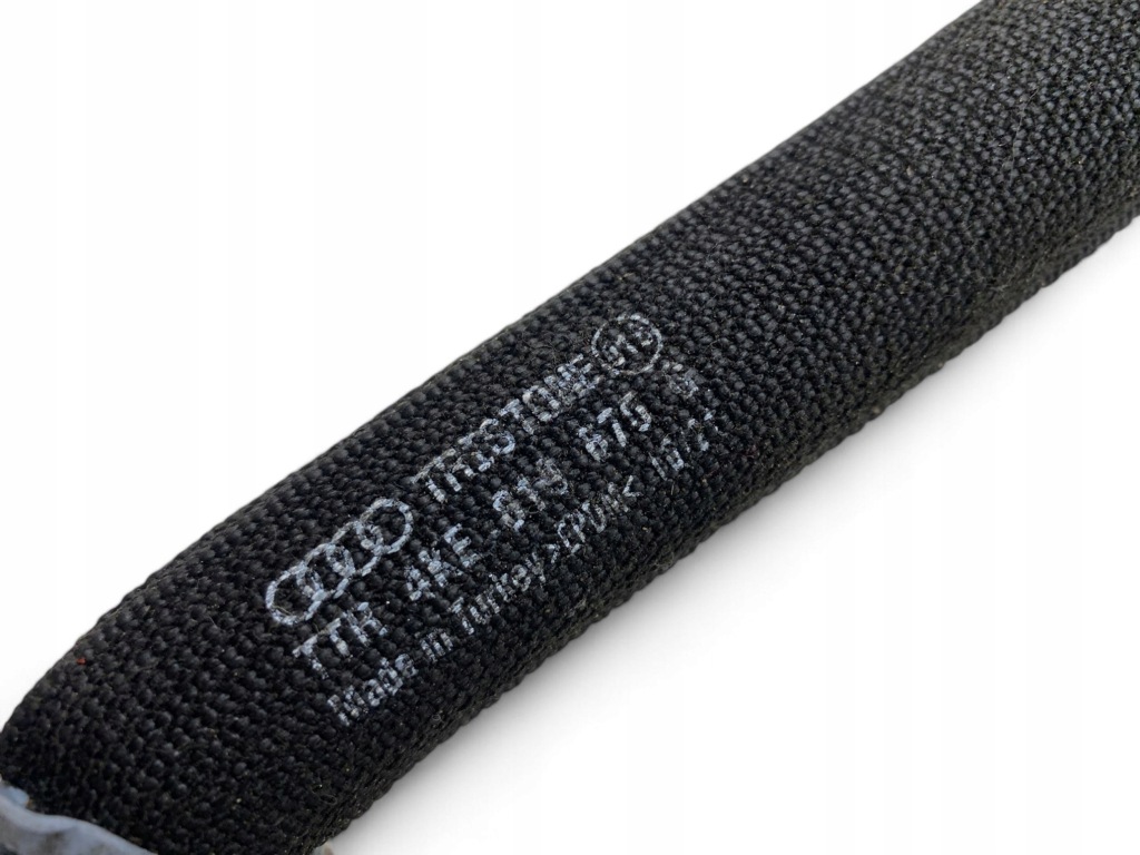 Audi e-tron 2021 шланг / пабтрубок  радиатора Недорого