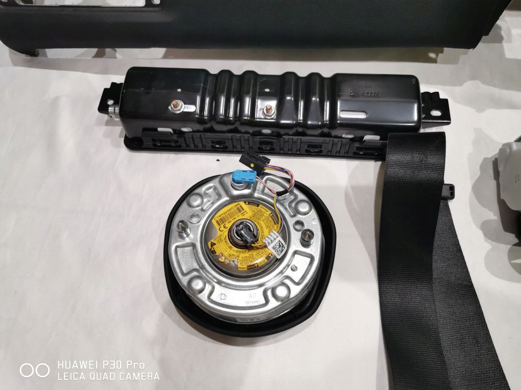 фото №8, Bmw x3 g01 / x4 g02 - консоль подушка безпеки ремені комплект bez проекційний дисплей. звичайна