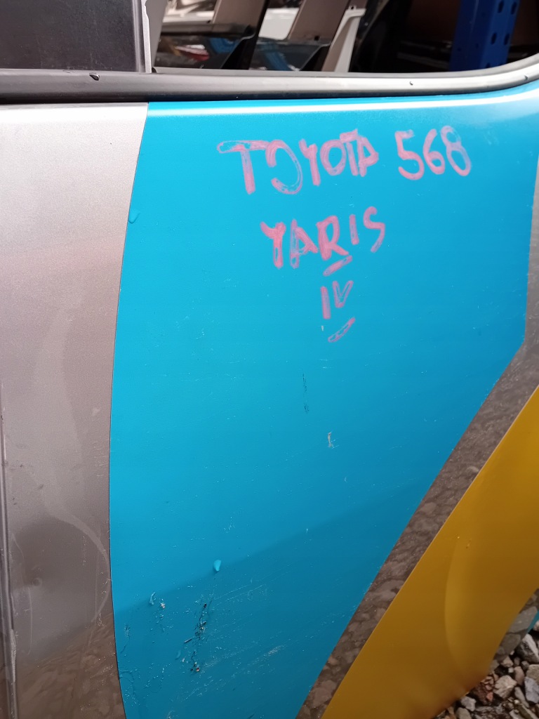 фото №4, Дверь левая задние toyota yaris iv