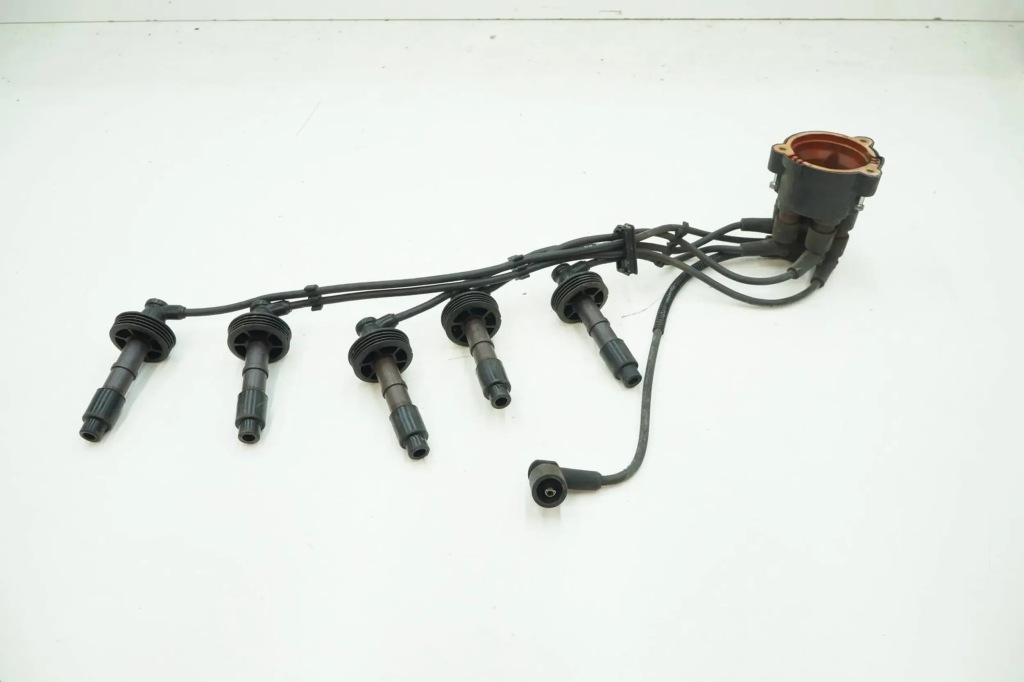 фото №1, Аппарат крышка трамблёра зажигания провода volvo s70 v70 i