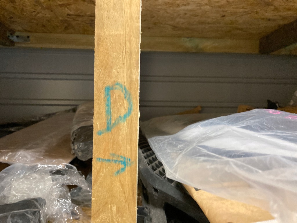 Porsche cayenne 3 9y gts решітка бампера перед права orgi. Недорого